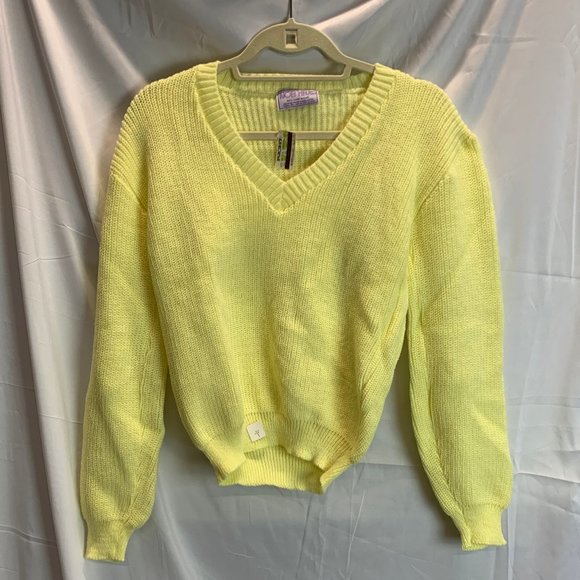 NWT Vintage Nob Hill Knits Buttery Yellow Sweater Size Large - Picture 1 of 8